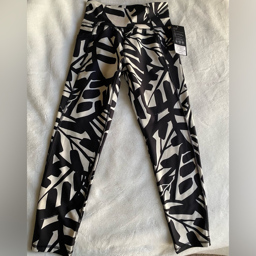 Stylish Black and White Women's Leggings